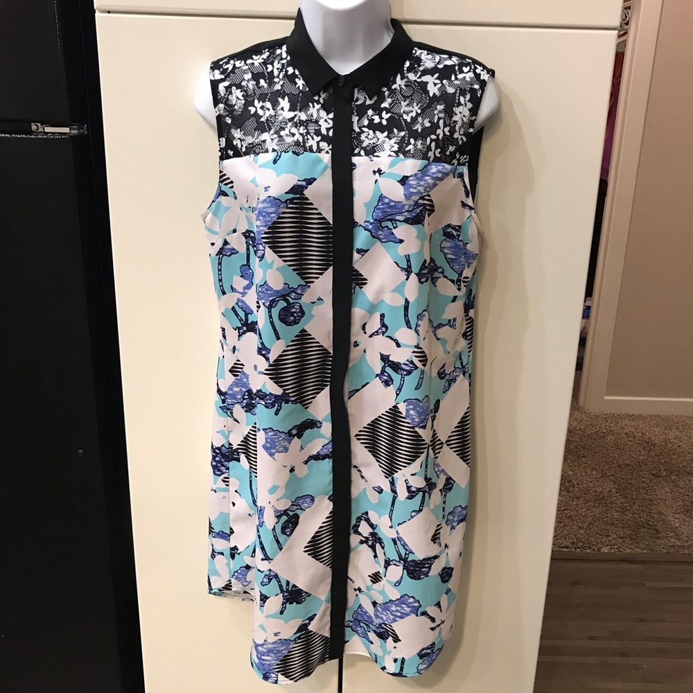 Sleeveless Collared button up dress